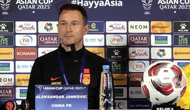 趣体育平台-扬科维奇：解决压力问题 战黎巴嫩踢出想要的足球