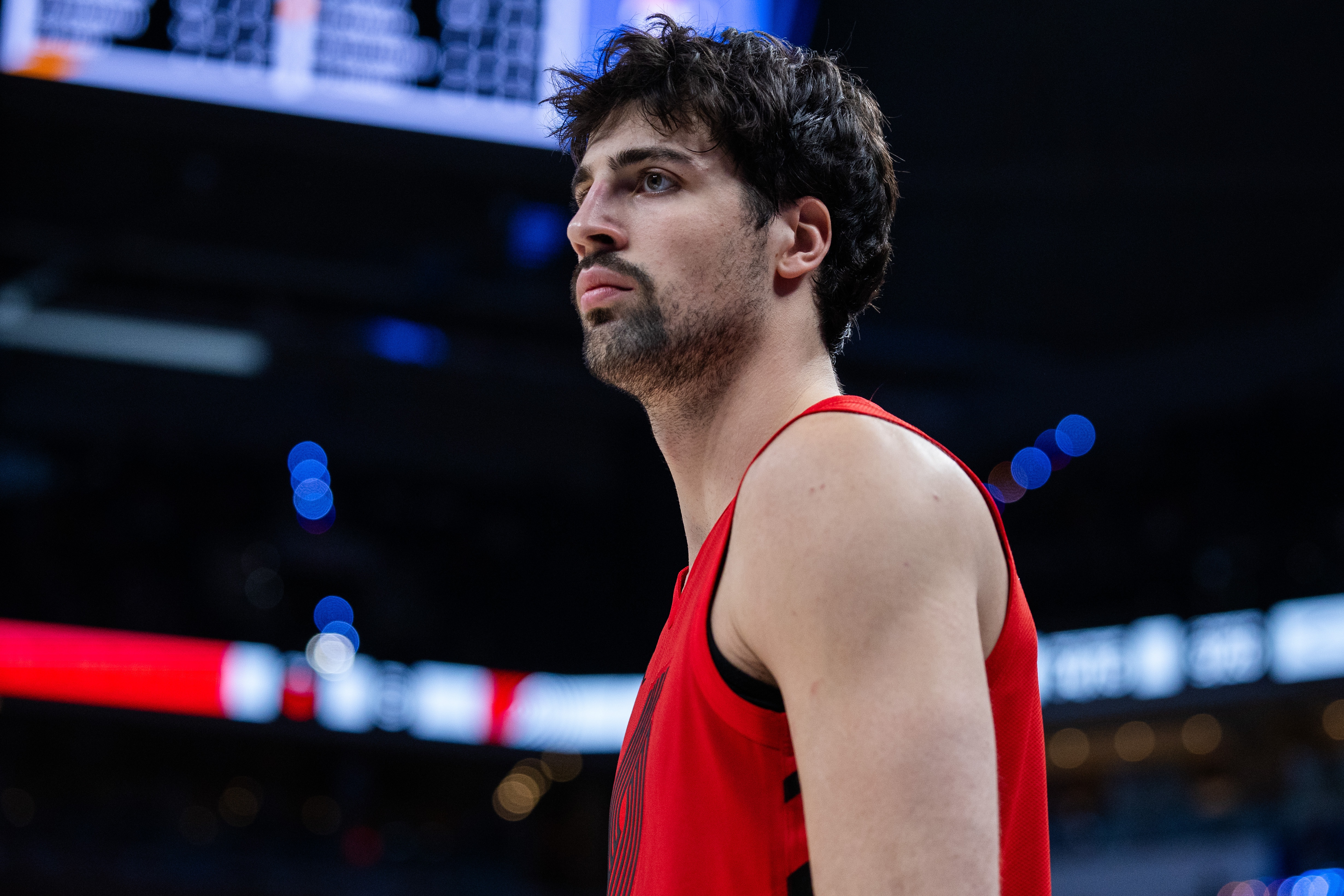 趣体育平台-持球大核！阿夫迪亚15中8&amp;12罚11中 砍下28+11+8带队赢下卡位战